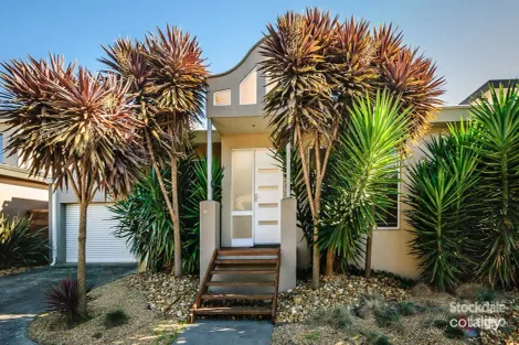 11/55-57 Chapel St, Cowes, VIC 3922