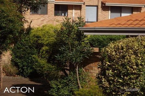 Property photo of 5/46 Ainsworth Loop Booragoon WA 6154