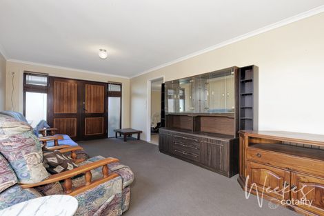 Property photo of 8 Paramount Court Avoca QLD 4670