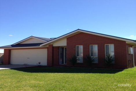 Property photo of 23 Lake Paddock Drive Leeton NSW 2705