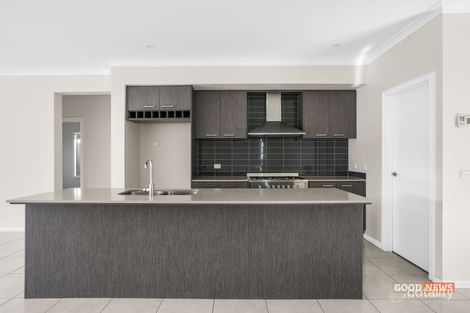 Property photo of 34 Rockingham Circuit Harkness VIC 3337