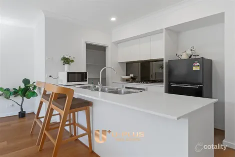 Property photo of 40 Generation Crescent Mambourin VIC 3024