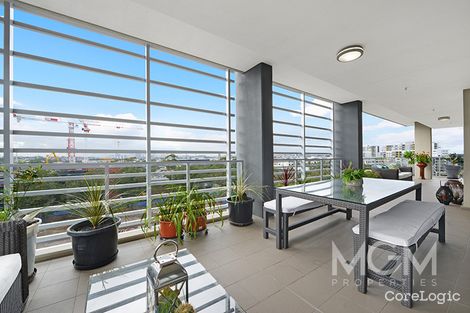 Property photo of 716A/8 Bourke Street Mascot NSW 2020