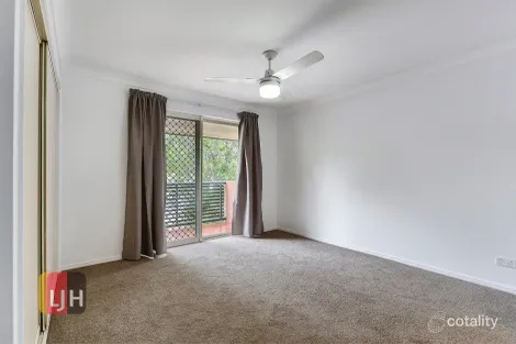 Property photo of 4/73 Erneton Street Newmarket QLD 4051