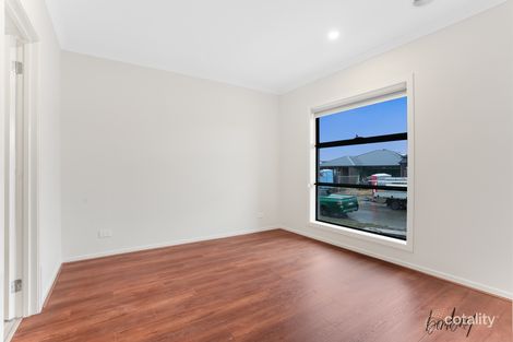 Property photo of 4 Neon Street Kalkallo VIC 3064