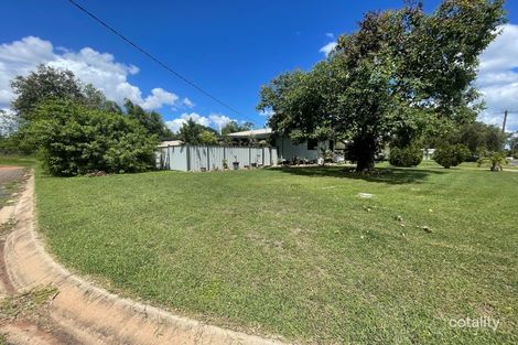 Property photo of 35 Spring Crescent Dysart QLD 4745