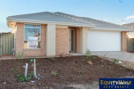 5 Langley Ave, Wyndham Vale, VIC 3024