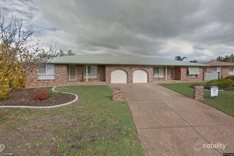 Property photo of 1/2 Lamilla Street Glenfield Park NSW 2650
