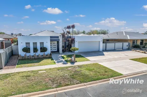 Property photo of 30 James Street Echuca VIC 3564