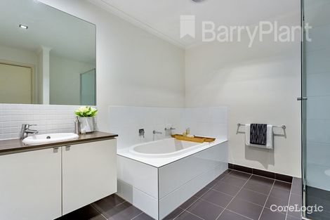 Property photo of 40 Waverley Park Drive Mulgrave VIC 3170