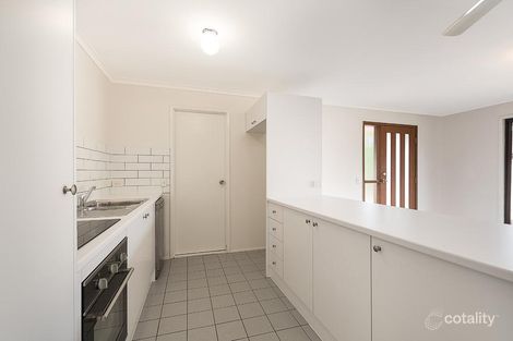 Property photo of 2/17 Callistemon Court Arundel QLD 4214