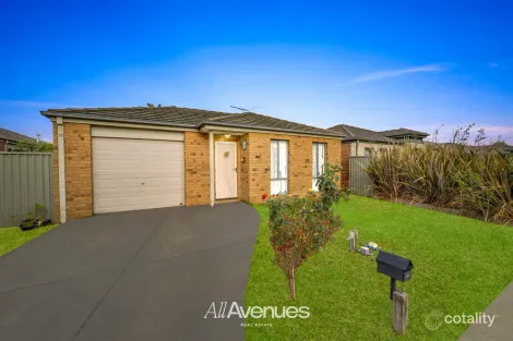 50 Tyndall St, Cranbourne East, VIC 3977