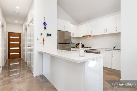 Property photo of 1/26 Messmate Street Lalor VIC 3075