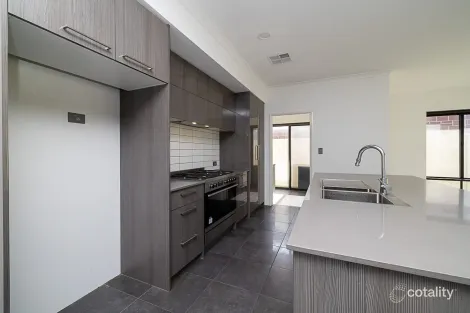 51 Greenpoint Way, Hilbert, WA 6112