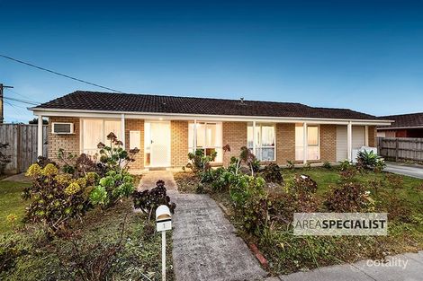 Property photo of 1 Fernhurst Close Keysborough VIC 3173