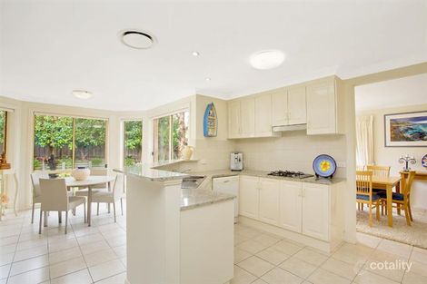 Property photo of 2 Parkland Way Warriewood NSW 2102