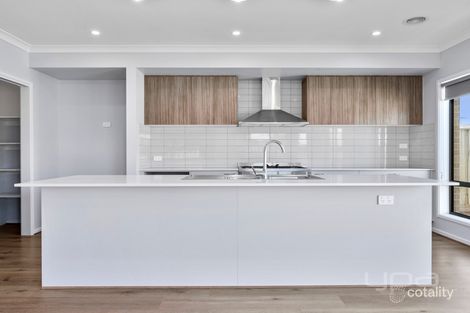 Property photo of 4 Benthic Road Weir Views VIC 3338