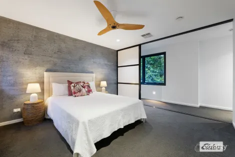 Property photo of 477 Springwood Road Daisy Hill QLD 4127