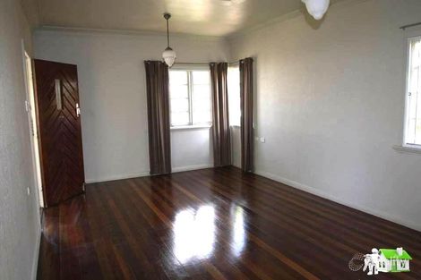 60 Martha St, Camp Hill, QLD 4152