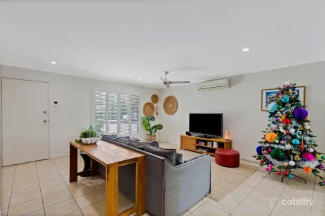 Property photo of 11 Stringybark Court Tewantin QLD 4565