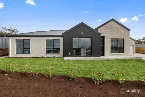 1/24 Roybridge Way, Howrah, TAS 7018