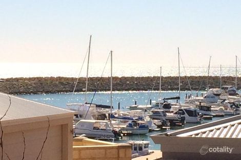 Property photo of 19 Portrush Way Mindarie WA 6030