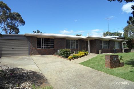 43 Kingsford Smith Dr, Wilsonton, QLD 4350