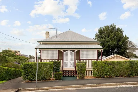 27 Fullerton St, Red Hill, QLD 4059