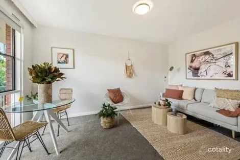 7/2 Selwyn Ave, Elwood, VIC 3184