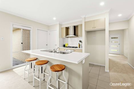 Property photo of 35 McKenzie Way Doreen VIC 3754