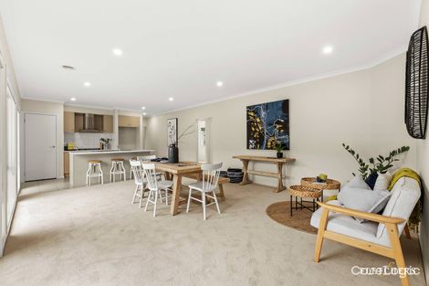 Property photo of 35 McKenzie Way Doreen VIC 3754