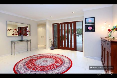 Property photo of 190 Tinarra Crescent Kenmore Hills QLD 4069