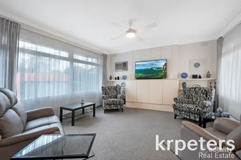 Property photo of 76 Grayson Drive Scoresby VIC 3179
