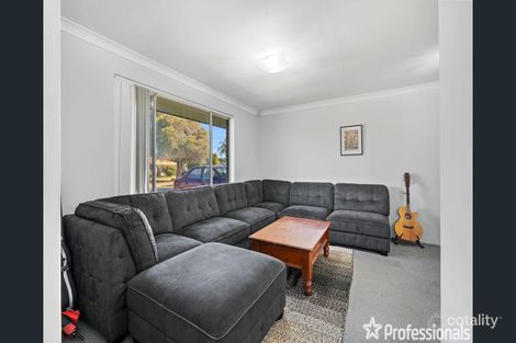 Property photo of 7 Golden Crescent High Wycombe WA 6057