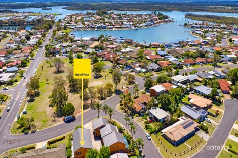 Property photo of 5/2 Waratah Avenue Yamba NSW 2464