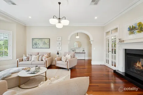 Property photo of 10 Carramar Close Picton NSW 2571