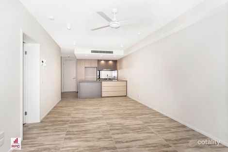 Property photo of 412/36 Anglesey Street Kangaroo Point QLD 4169
