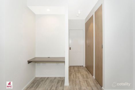 Property photo of 412/36 Anglesey Street Kangaroo Point QLD 4169