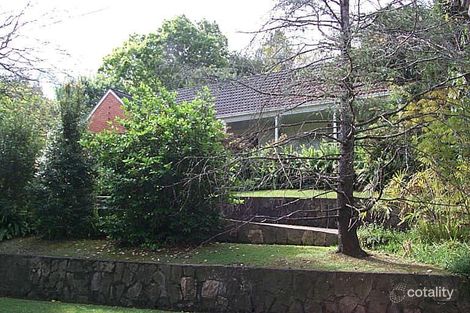 15 Francis Tce, Taringa, QLD 4068