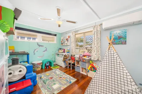 Property photo of 19 Pelleas Street Bracken Ridge QLD 4017
