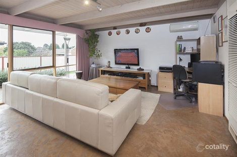 Property photo of 6 Christopher Court Hallam VIC 3803