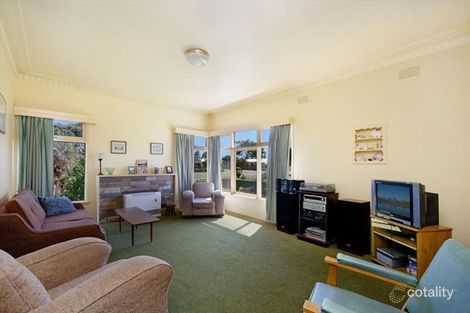 Property photo of 39 Cox Street Port Fairy VIC 3284