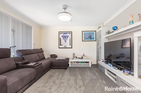 Property photo of 24 Grove Place Cameron Park NSW 2285