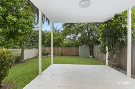 Property photo of 39 Ernest Street Labrador QLD 4215