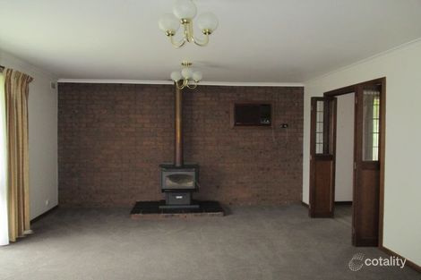 Property photo of 2 Gray Street Bairnsdale VIC 3875