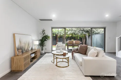 Property photo of 5/9 Sabre Crescent Holsworthy NSW 2173