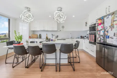 Property photo of 31/89 Thorn Street Kangaroo Point QLD 4169