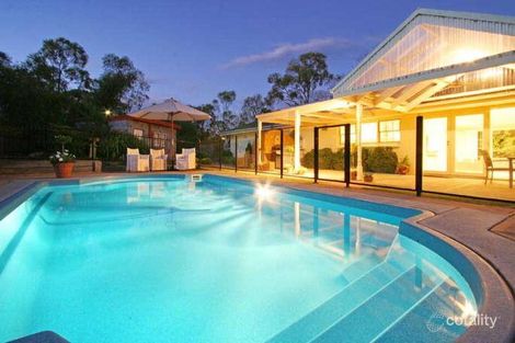 Property photo of 2 Two Bays Road Mount Eliza VIC 3930