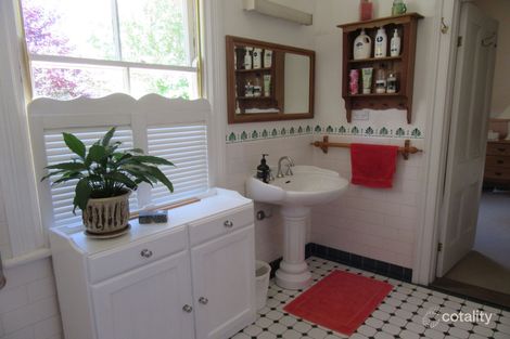 Property photo of 82 Wentworth Street Glen Innes NSW 2370