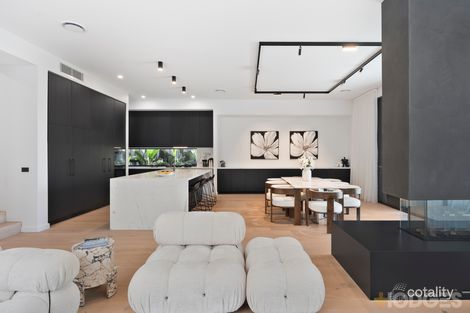 Property photo of 1 Kendall Street Hampton VIC 3188